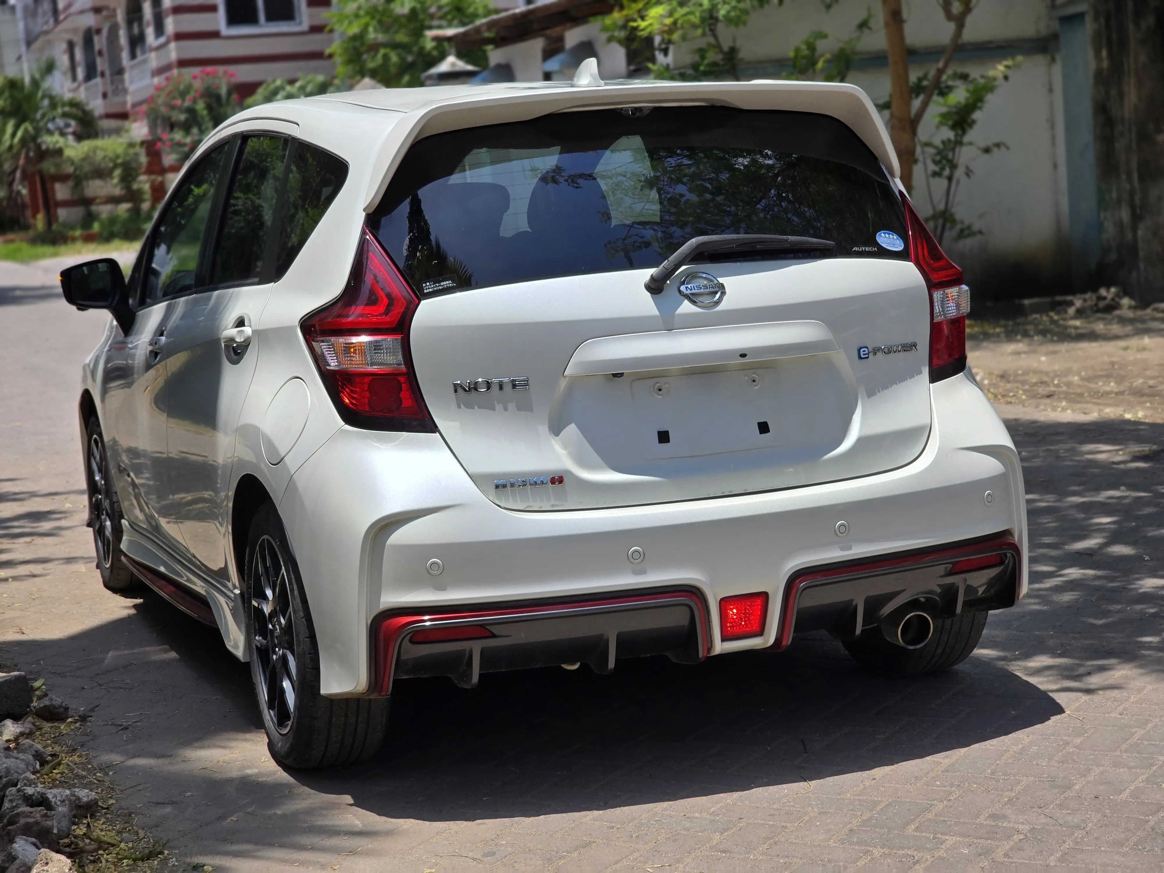 Nissan Note Nismo rear